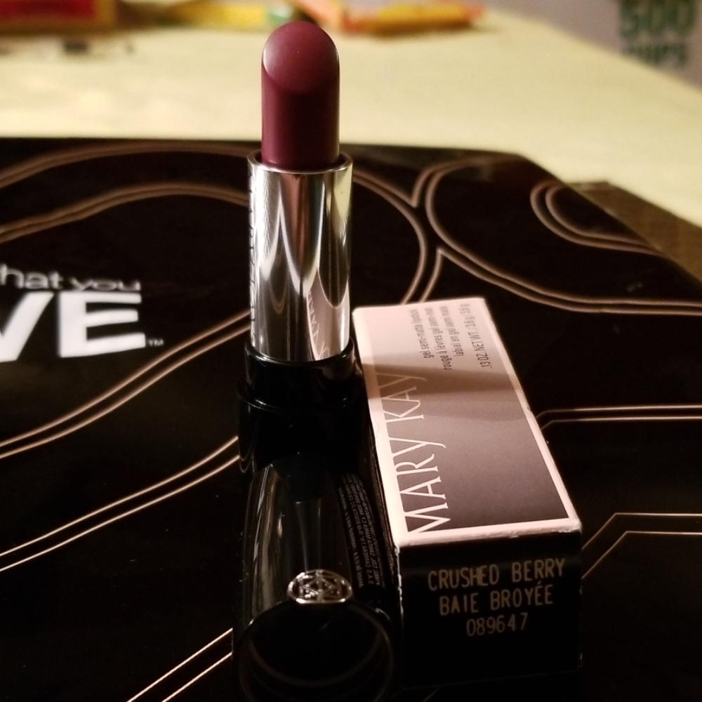 Mary kay gel  semi matte lipstick